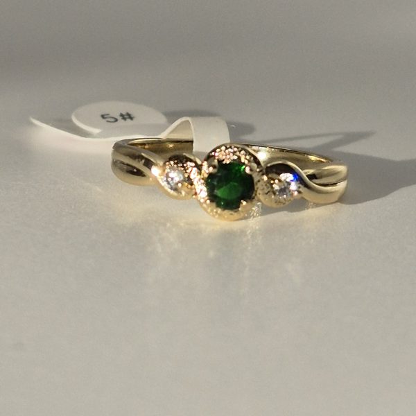 Emerald Green Round Stone W/Cubic Zirconia