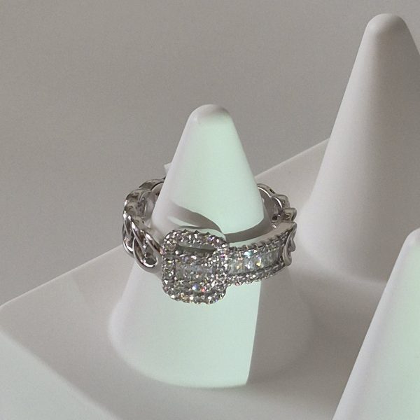 Emrald cut halo ring